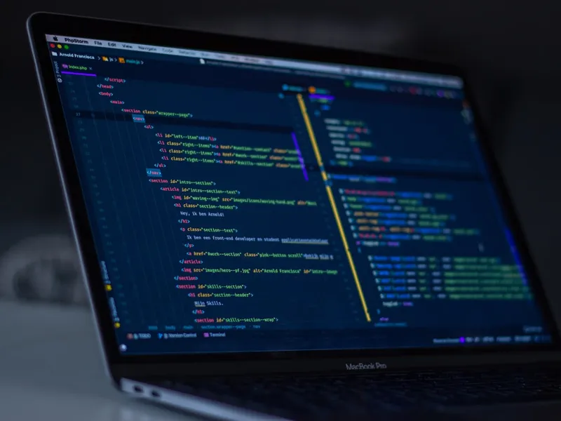 Desenvolvimento de website com IA agêntica